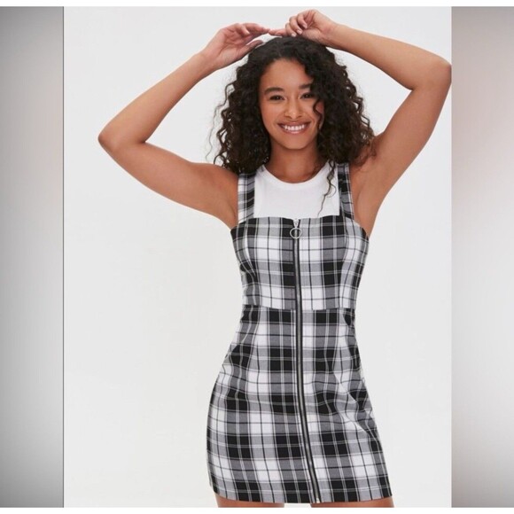 Forever 21 Dress Size L Black and White Plaid Mini Overall Zip Front - Picture 1 of 6